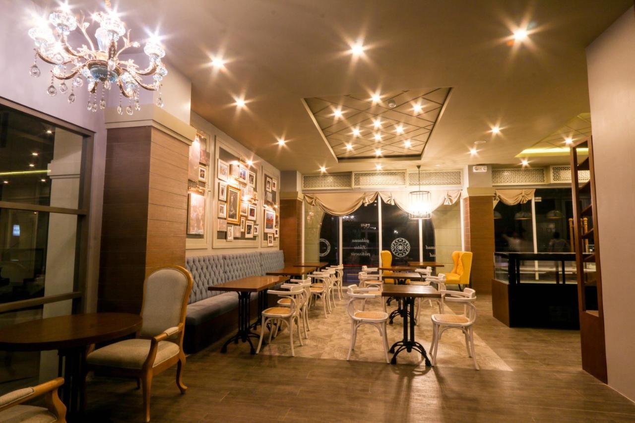 Hotel Carlito Tagaytay Tagaytay City Εξωτερικό φωτογραφία