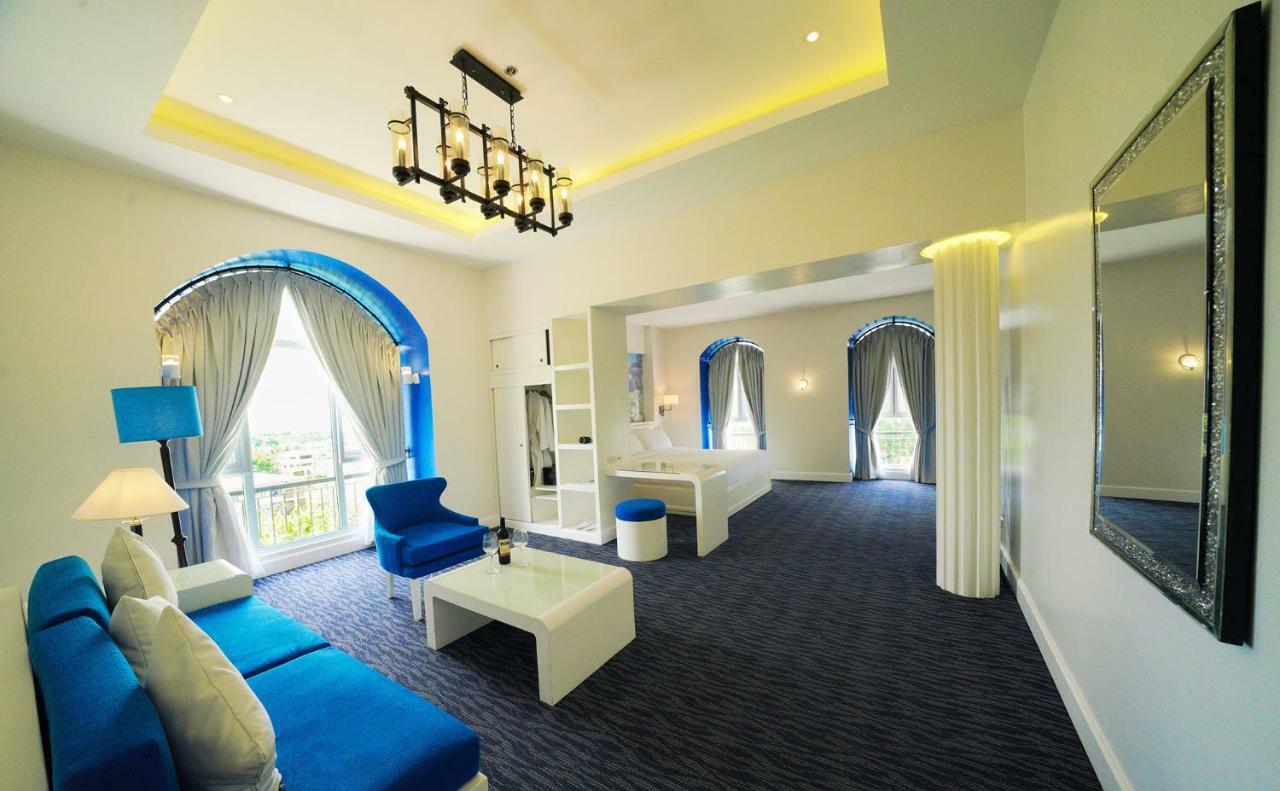 Hotel Carlito Tagaytay Tagaytay City Εξωτερικό φωτογραφία